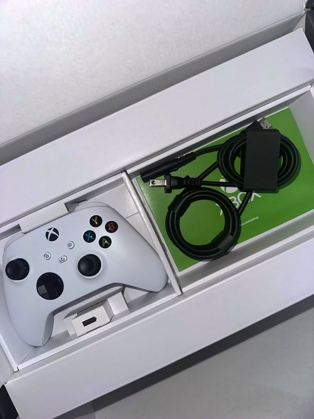 Microsoft Xbox Series X 1TB White All Digital - New image 5