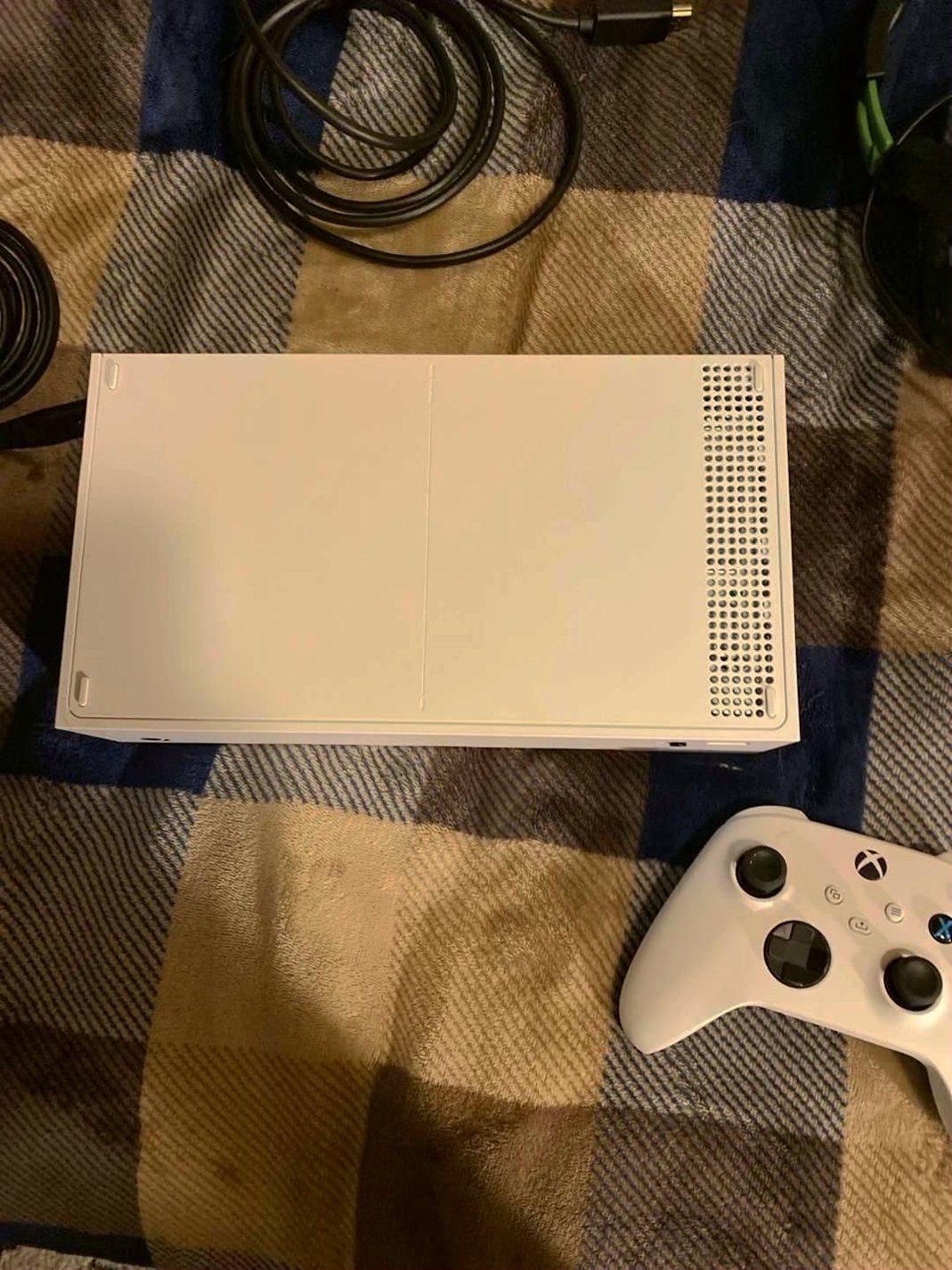Microsoft Xbox Series S Digital Edition 500GB White - Used image 5