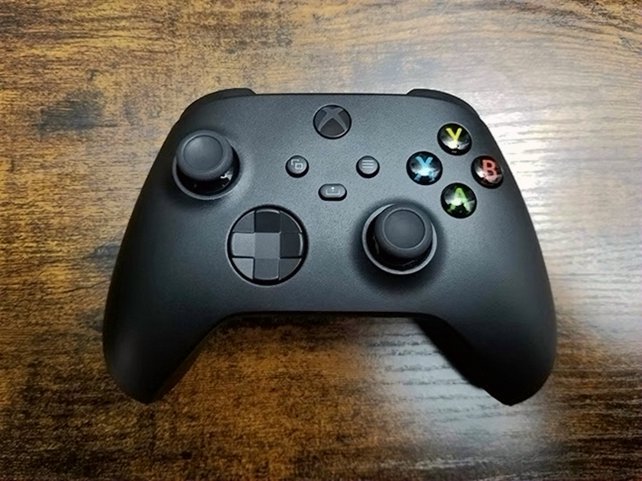 Microsoft Xbox Series X 1TB Black Used - Unlocked image 4