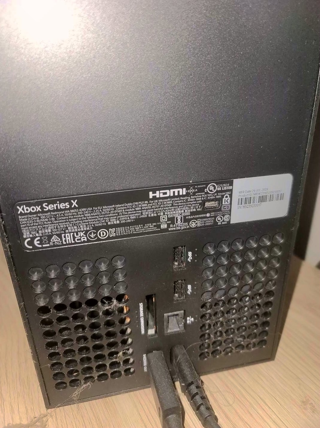 Microsoft Xbox Series X 1TB Black Used image 2