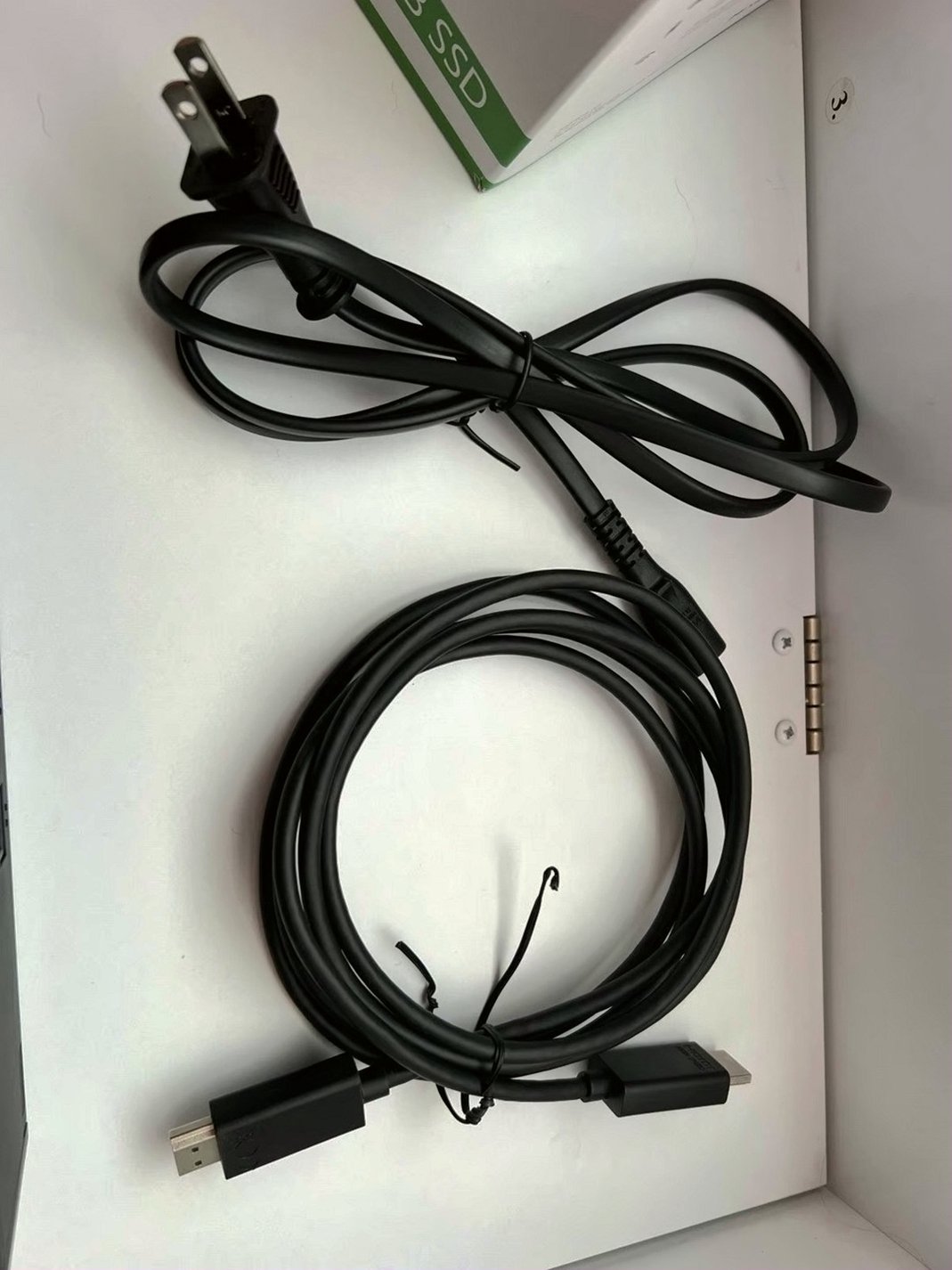 Microsoft Xbox Series S 1TB - Used image 4