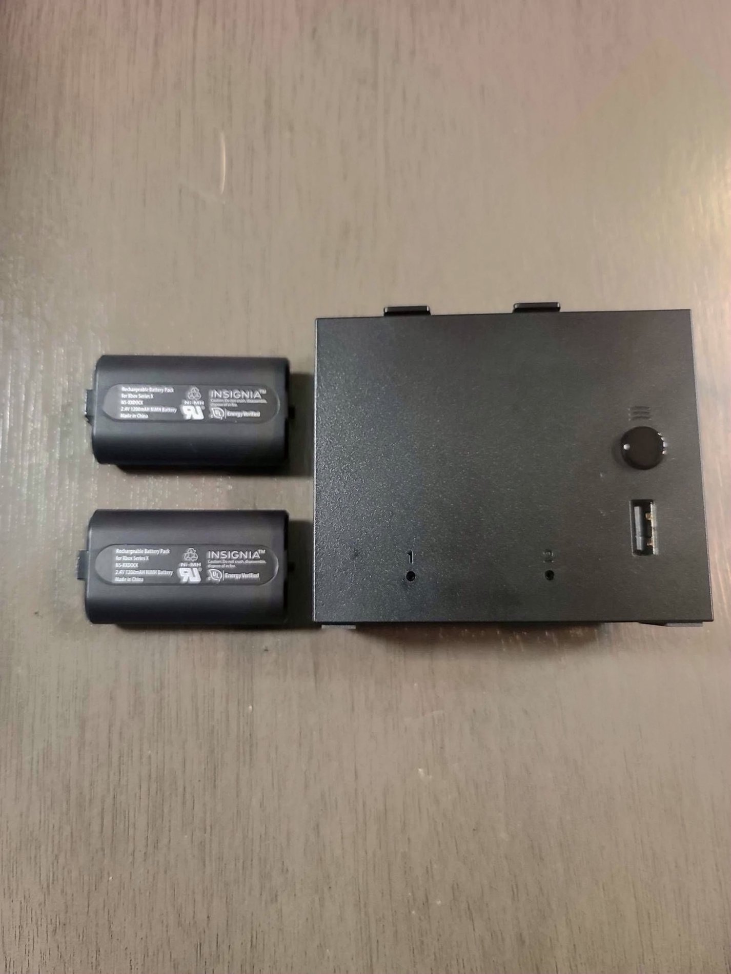 Microsoft Xbox Series X 1TB SSD with Controller Battery Charger - Used image 2