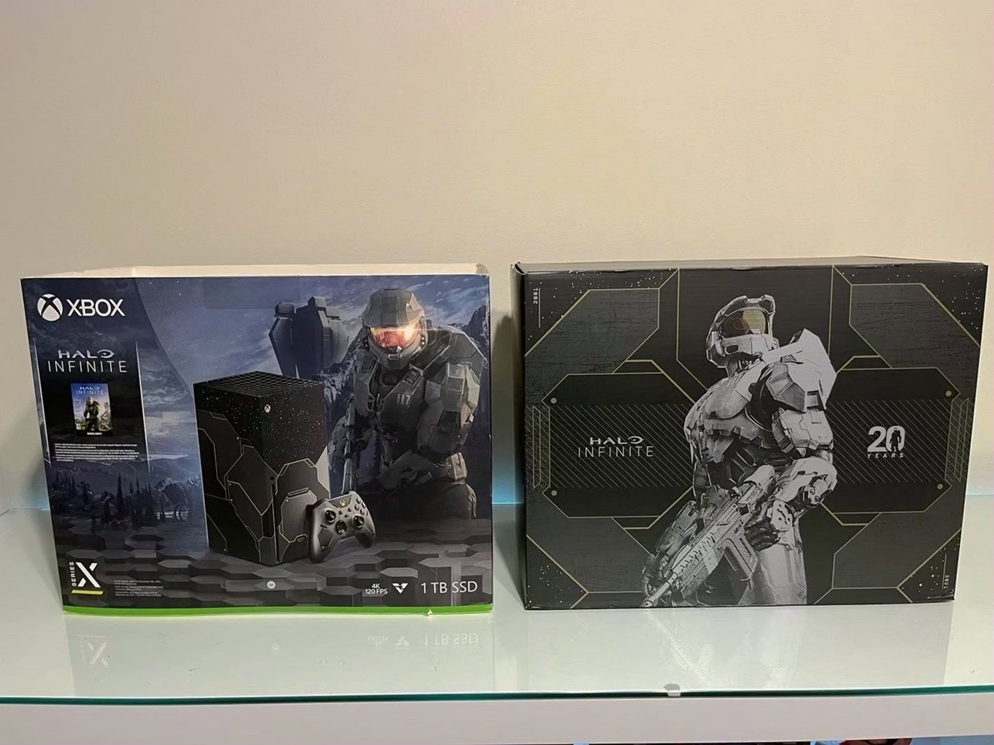 Microsoft Xbox Series X Halo Edition with 2 Games - Used image 3