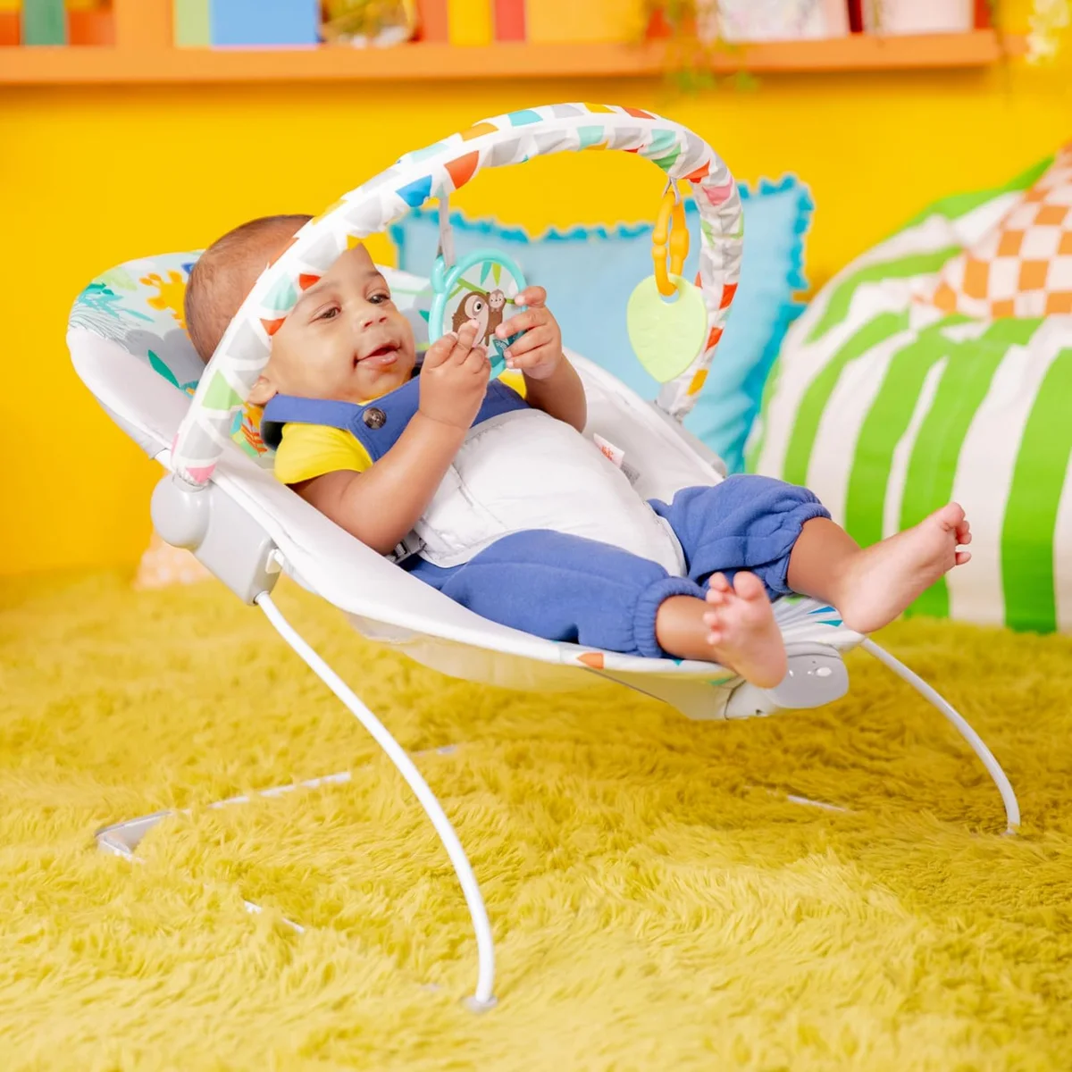 Bright Starts Baby Bouncer Soothing Vibrations Infant Seat 12204 0-6 Months Up to 20 lbs Removable Toy Bar New image 4