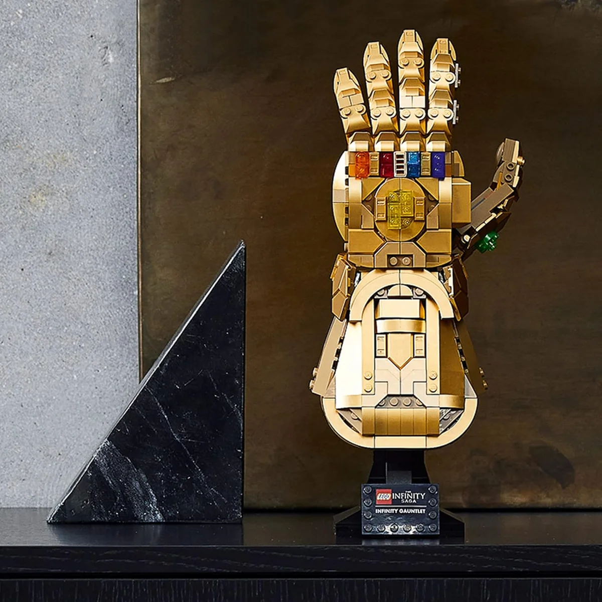 LEGO Marvel Infinity Gauntlet Building Set 76191 Movable Fingers Multicolor New image 7
