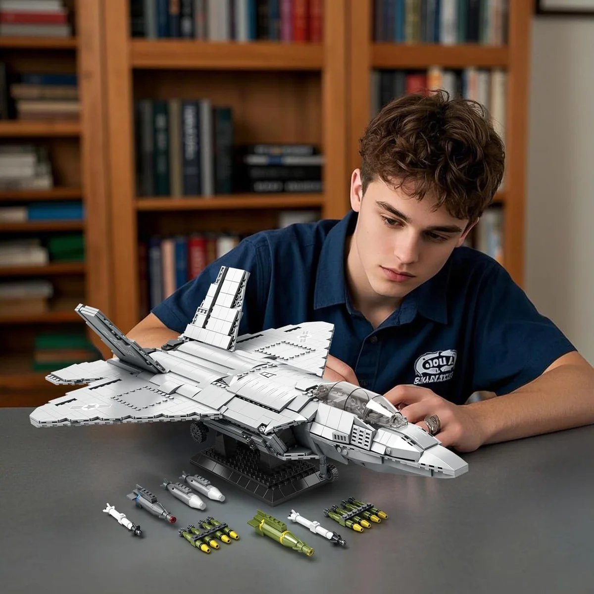 Reobrix F-22 Fighter Jet Building Set Model 33020 1729 PCS Plastic F-22 New image 6